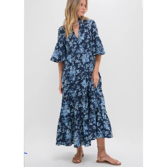 Tuckernuck Dresses & Skirts - Tuckernuck Womens Twilight Garden Jenna Blue Floral Maxi Dress Sz L NWT